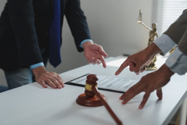 Cautionnement proportionnel aux revenus : prise en compte des indemnités kilométriques ?